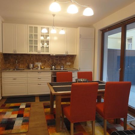 Апартаменты Apartman Mozartova Прага Экстерьер фото